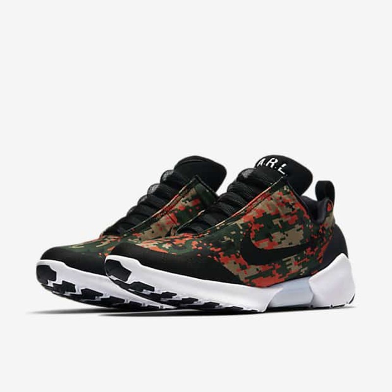 Hyper sale adapts nike